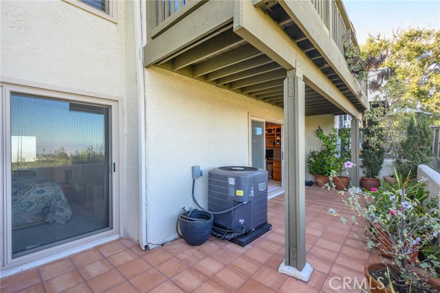 15 Oaktree Lane, Rolling Hills Estates, California 90274, 3 Bedrooms Bedrooms, ,1 BathroomBathrooms,Residential,Sold,Oaktree,PV19262443