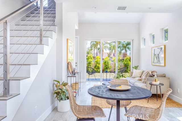 Photo of 2542 Elden Avenue, Costa Mesa, CA 92627