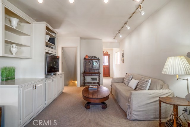 408 Longfellow Avenue, Hermosa Beach, California 90254, 2 Bedrooms Bedrooms, ,2 BathroomsBathrooms,Residential,Sold,Longfellow,SB18112433