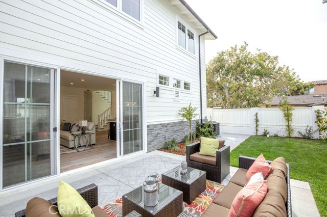 2309 Voorhees Avenue, Redondo Beach, California 90278, 4 Bedrooms Bedrooms, ,3 BathroomsBathrooms,Residential,Sold,Voorhees,SB19080678