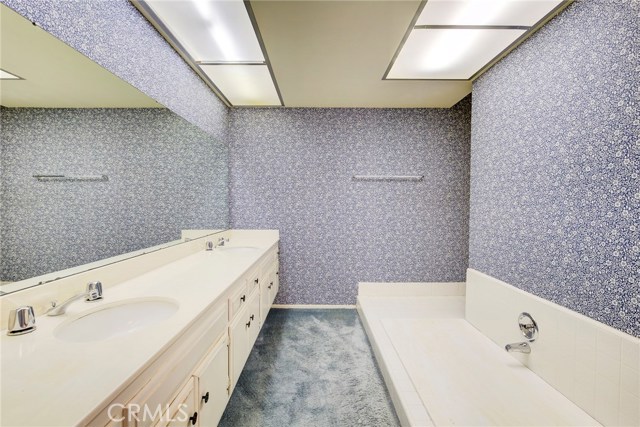 95 Cypress Way, Rolling Hills Estates, California 90274, 3 Bedrooms Bedrooms, ,3 BathroomsBathrooms,Residential,Sold,Cypress,SB18047500