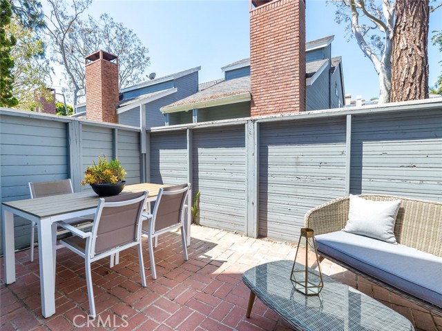 1917 Nelson Avenue, Redondo Beach, California 90278, 3 Bedrooms Bedrooms, ,3 BathroomsBathrooms,Residential,Sold,Nelson,WS21087419