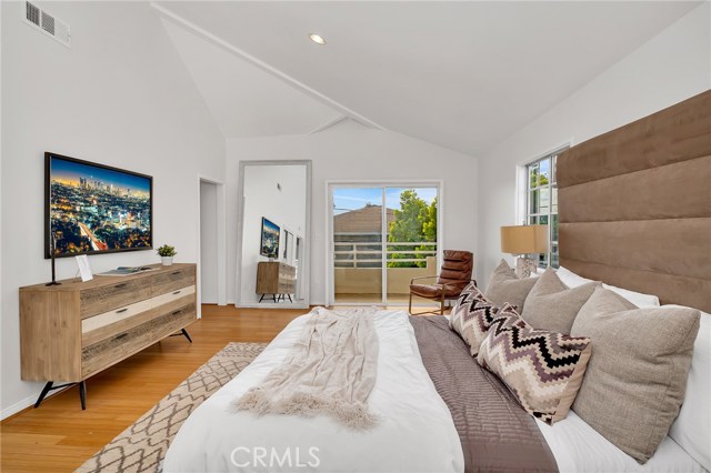 2407 Felton Lane, Redondo Beach, California 90278, 4 Bedrooms Bedrooms, ,3 BathroomsBathrooms,Residential,Sold,Felton,SB20043223
