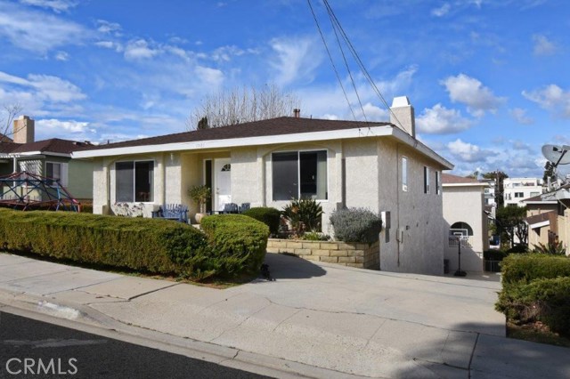 1921 Voorhees Avenue, Redondo Beach, California 90278, ,Residential Income,Sold,Voorhees,PV20036066