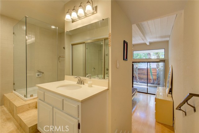 2108 Rockefeller Lane, Redondo Beach, California 90278, 2 Bedrooms Bedrooms, ,2 BathroomsBathrooms,Residential,Sold,Rockefeller,SB19238664