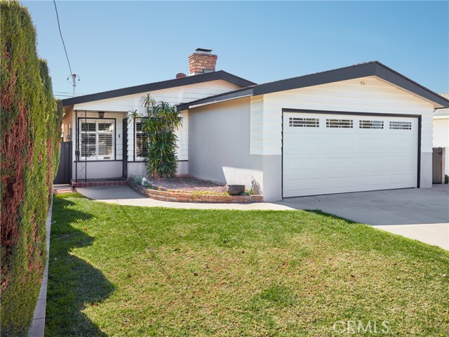 3 Bed Home for Sale in Hawthorne, California