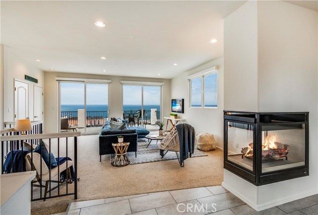 3805 Crest Drive, Manhattan Beach, California 90266, 3 Bedrooms Bedrooms, ,3 BathroomsBathrooms,Residential,Sold,Crest,SB19150131