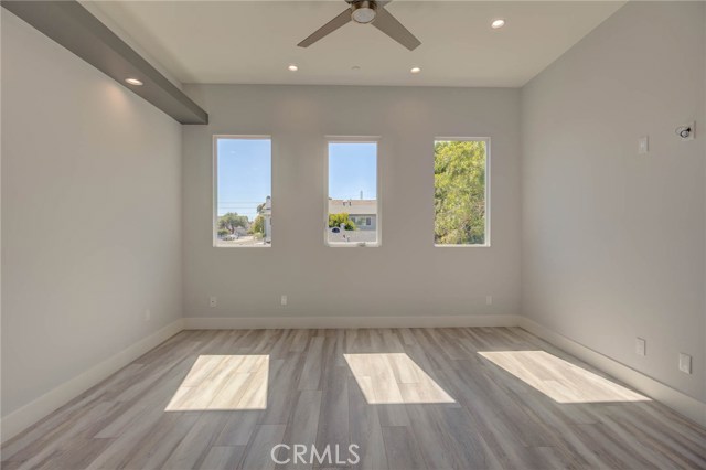2203 Perkins Lane, Redondo Beach, California 90278, 3 Bedrooms Bedrooms, ,2 BathroomsBathrooms,Residential,Sold,Perkins,PV19112271