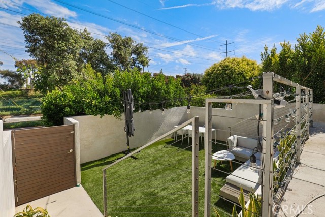 720 Rosecrans Avenue, Manhattan Beach, California 90266, 4 Bedrooms Bedrooms, ,3 BathroomsBathrooms,Residential,Sold,Rosecrans,PW21110961