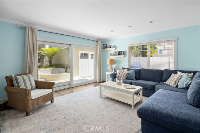 804 Juanita Avenue, Redondo Beach, California 90277, 4 Bedrooms Bedrooms, ,3 BathroomsBathrooms,Residential,Sold,Juanita,SB20123579