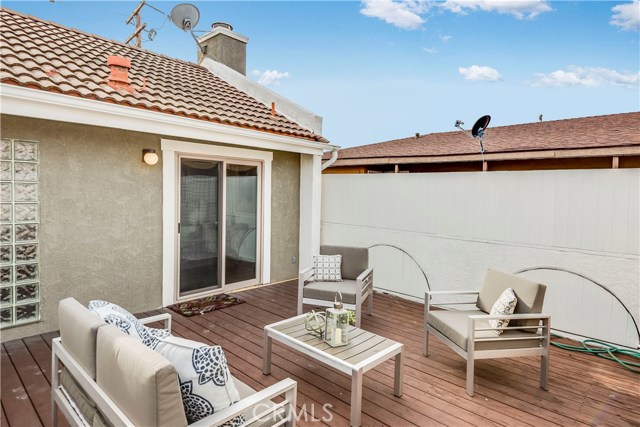 2012 Manhattan Beach Boulevard, Redondo Beach, California 90278, 2 Bedrooms Bedrooms, ,2 BathroomsBathrooms,Residential,Sold,Manhattan Beach,SB19006537