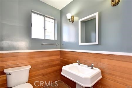 225 25th Street, Manhattan Beach, California 90266, 5 Bedrooms Bedrooms, ,4 BathroomsBathrooms,Residential,Sold,25th,SB19199643