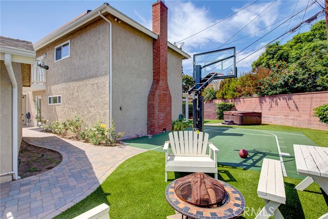 1010 Firmona Avenue, Redondo Beach, California 90278, 4 Bedrooms Bedrooms, ,2 BathroomsBathrooms,Residential,Sold,Firmona,SB19217581