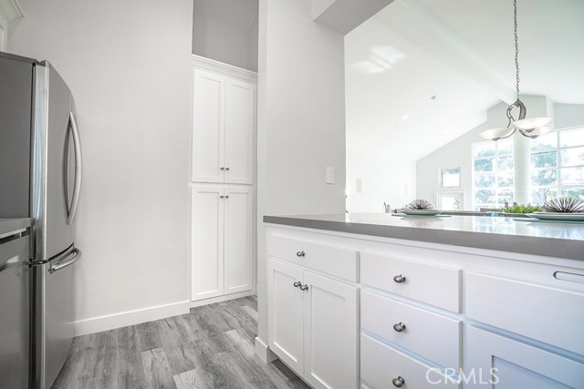 723 3rd Street, Hermosa Beach, California 90254, 2 Bedrooms Bedrooms, ,3 BathroomsBathrooms,Residential,Sold,3rd,SB19147178