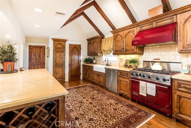 755 31st Street, Manhattan Beach, California 90266, 4 Bedrooms Bedrooms, ,4 BathroomsBathrooms,Residential,Sold,31st,SB19068029