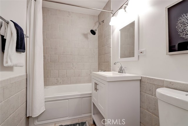 2717 182nd Place, Redondo Beach, California 90278, 4 Bedrooms Bedrooms, ,2 BathroomsBathrooms,Residential,Sold,182nd,SB20109929