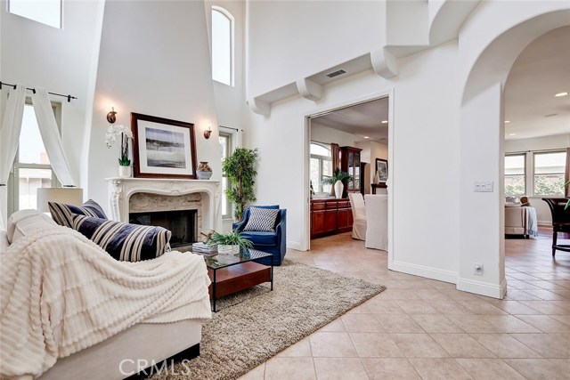 1601 19th Street, Manhattan Beach, California 90266, 4 Bedrooms Bedrooms, ,3 BathroomsBathrooms,Residential,Sold,19th,SB19095316