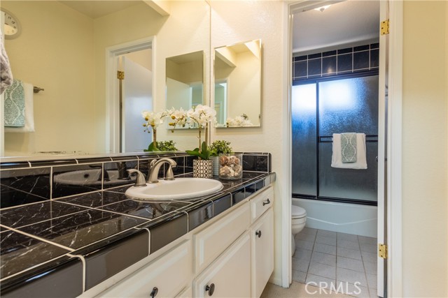 1916 Carnegie Lane, Redondo Beach, California 90278, 3 Bedrooms Bedrooms, ,2 BathroomsBathrooms,Residential,Sold,Carnegie,SB21008492