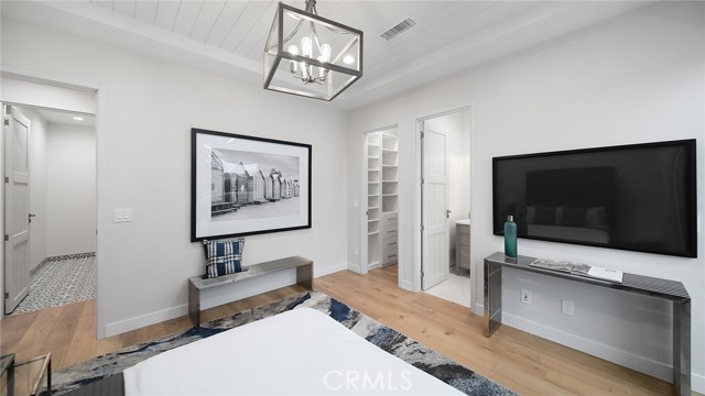 2010 Aviation Way, Redondo Beach, California 90278, 5 Bedrooms Bedrooms, ,5 BathroomsBathrooms,Residential,Sold,Aviation,PV21055057