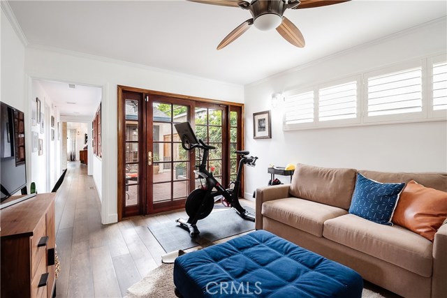 558 Rosecrans Avenue, Manhattan Beach, California 90266, 3 Bedrooms Bedrooms, ,3 BathroomsBathrooms,Residential,Sold,Rosecrans,SB20105712