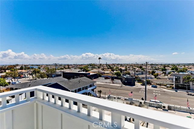 1522 Wollacott Street, Redondo Beach, California 90278, 4 Bedrooms Bedrooms, ,2 BathroomsBathrooms,Residential,Sold,Wollacott,SB19119920