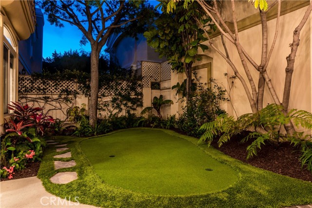 2205 Bataan Road, Redondo Beach, California 90278, 4 Bedrooms Bedrooms, ,2 BathroomsBathrooms,Residential,Sold,Bataan,SB21028116