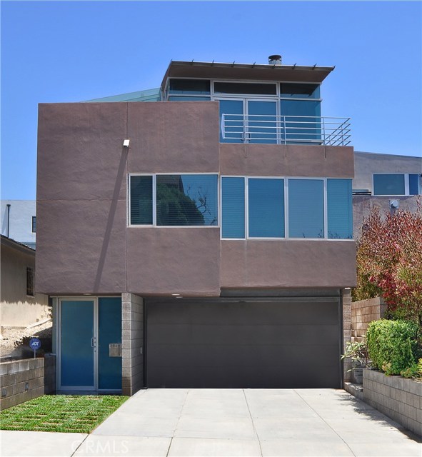 2412 Park Avenue, Hermosa Beach, California 90254, 3 Bedrooms Bedrooms, ,2 BathroomsBathrooms,Residential,Sold,Park,SB17152772