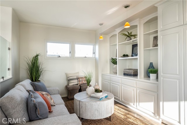 324 21st Street, Manhattan Beach, California 90266, 3 Bedrooms Bedrooms, ,4 BathroomsBathrooms,Residential,Sold,21st,SB21154913