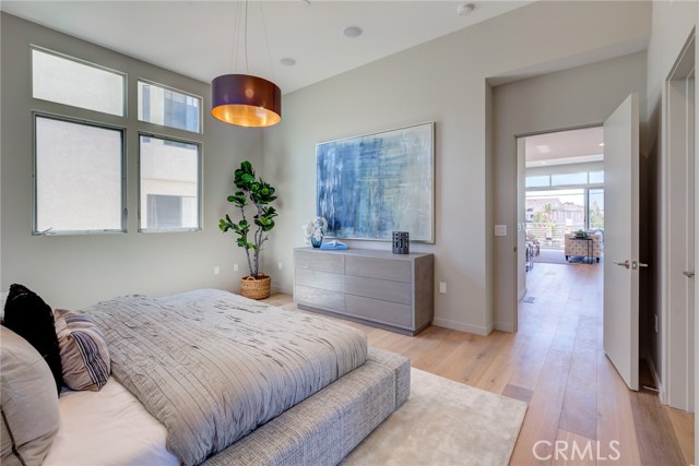 102 Prospect Avenue, Redondo Beach, California 90277, 3 Bedrooms Bedrooms, ,1 BathroomBathrooms,Residential,Sold,Prospect,SB19223229