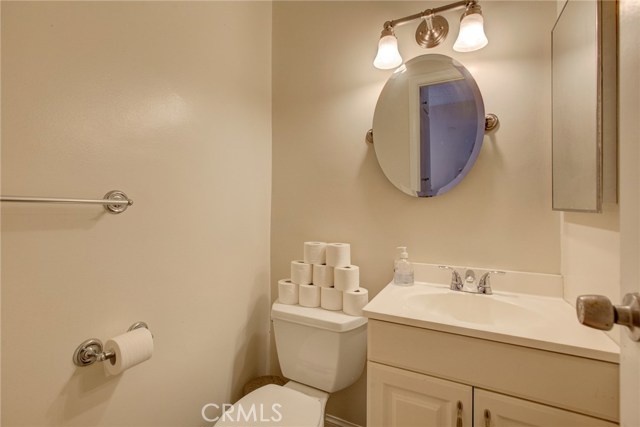 2211 Nelson Avenue, Redondo Beach, California 90278, 6 Bedrooms Bedrooms, ,3 BathroomsBathrooms,Residential,Sold,Nelson,SB19252615