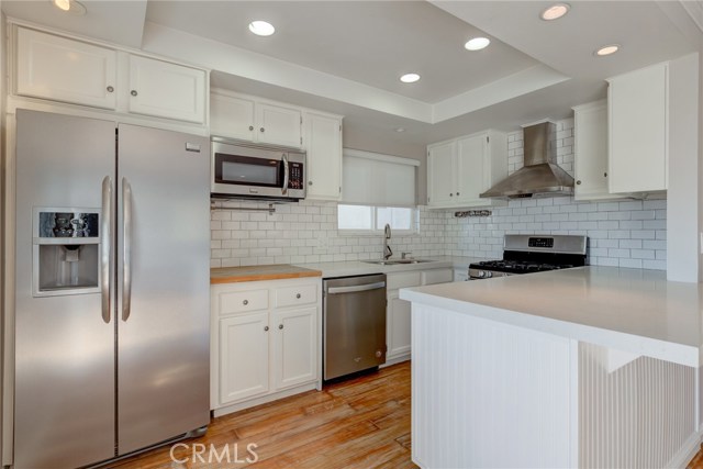 2813 Vista Drive, Manhattan Beach, California 90266, 4 Bedrooms Bedrooms, ,3 BathroomsBathrooms,Residential,Sold,Vista,SB20119545