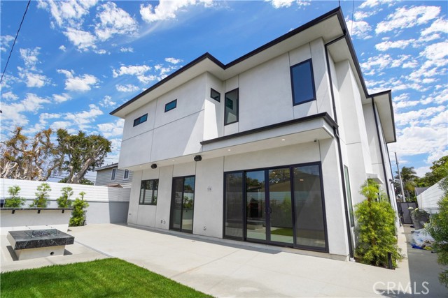 2504 Fisk Ln, Redondo Beach, California 90278, 4 Bedrooms Bedrooms, ,3 BathroomsBathrooms,Residential,Sold,Fisk Ln,DW21052780