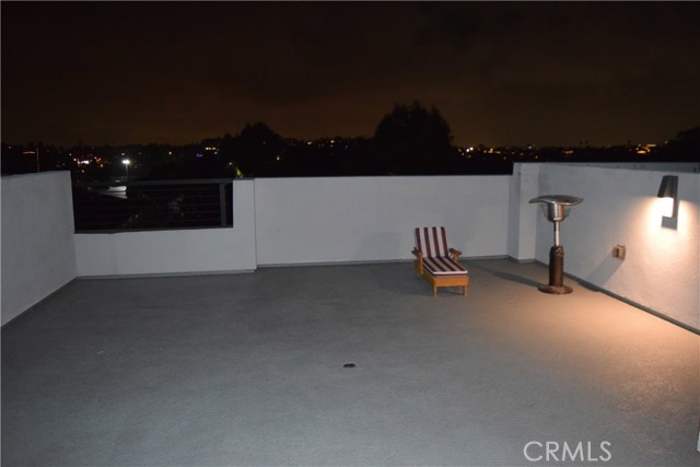 1920 Pacific Coast, Redondo Beach, California 90277, 3 Bedrooms Bedrooms, ,3 BathroomsBathrooms,Residential,Sold,Pacific Coast,SB20262692