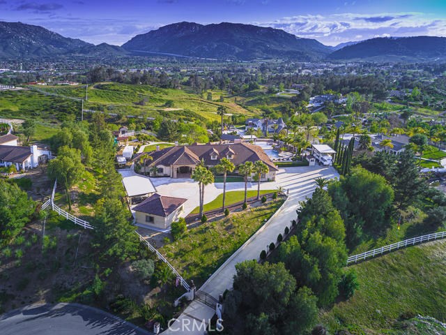 Photo of 30805 Lolita Road, Temecula, CA 92592