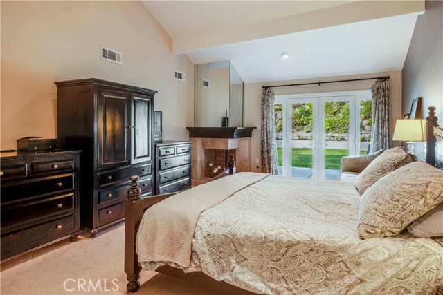 11 Covered Wagon Lane, Rolling Hills Estates, California 90274, 4 Bedrooms Bedrooms, ,4 BathroomsBathrooms,Residential,Sold,Covered Wagon,PV18258893