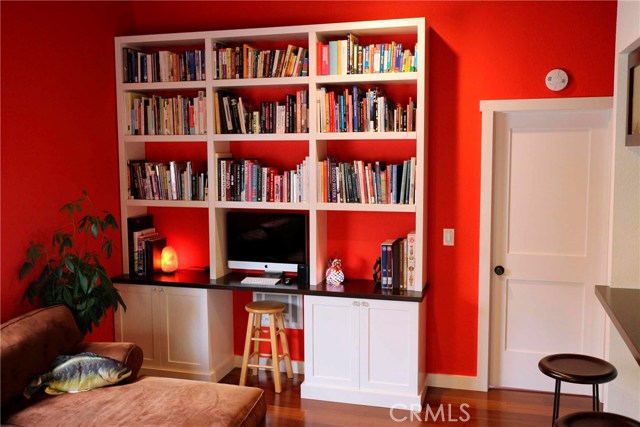 Built in Bookcase.