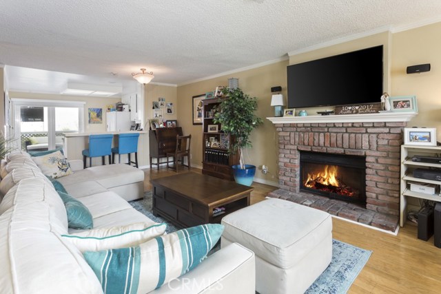 106 Monterey Boulevard, Hermosa Beach, California 90254, 2 Bedrooms Bedrooms, ,1 BathroomBathrooms,Residential,Sold,Monterey,SB18077766