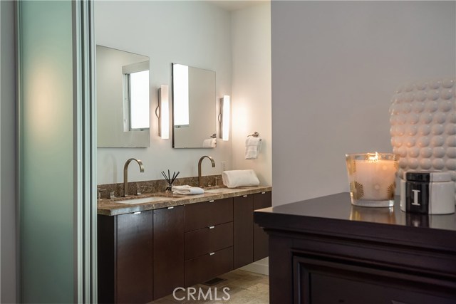 1315 21st Street, Manhattan Beach, California 90266, 3 Bedrooms Bedrooms, ,3 BathroomsBathrooms,Residential,Sold,21st,SB20018766