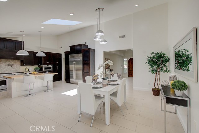 4072 Rousseau Lane, Palos Verdes Peninsula, California 90274, 4 Bedrooms Bedrooms, ,3 BathroomsBathrooms,Residential,Sold,Rousseau,SB19160649