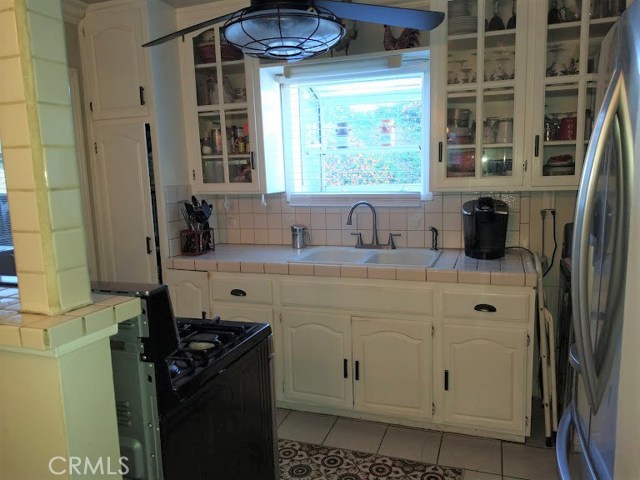 2 Bed Home for Sale in Los Angeles, California