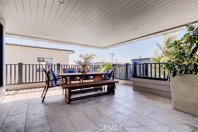 436 27th Street, Manhattan Beach, California 90266, 4 Bedrooms Bedrooms, ,4 BathroomsBathrooms,Residential,Sold,27th,SB20086504