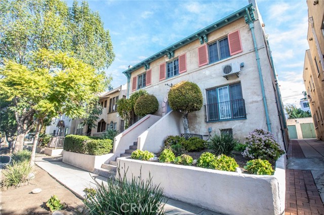  Income Home for Sale in Los Angeles, California