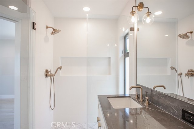 3304 Mcbain Avenue, Redondo Beach, California 90278, 4 Bedrooms Bedrooms, ,2 BathroomsBathrooms,Residential,Sold,Mcbain,SB18152689