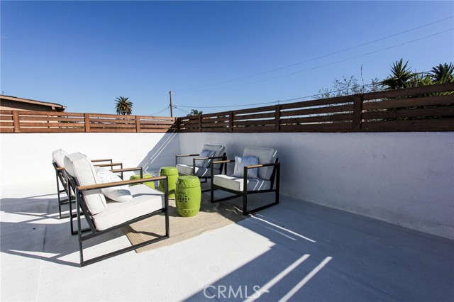 5 Bed Home for Sale in Los Angeles, California