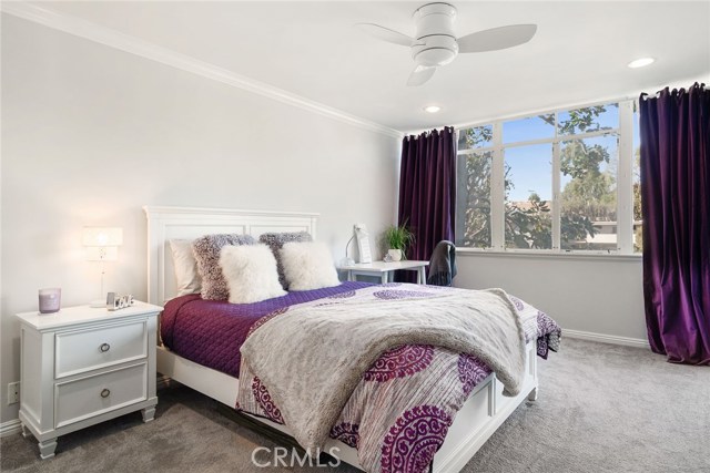 1 Bed Home for Sale in Los Angeles, California