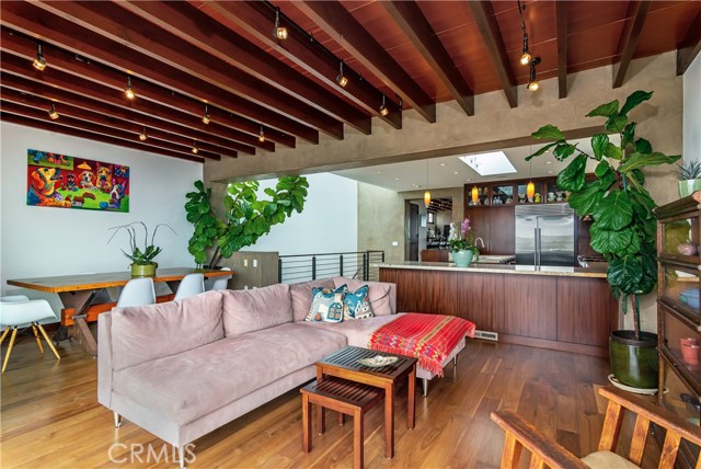 Living and dining room off kitchen