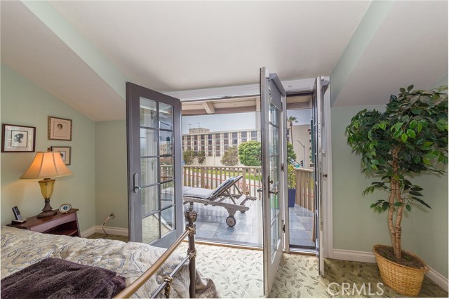 324 Catalina Avenue, Redondo Beach, California 90277, 2 Bedrooms Bedrooms, ,1 BathroomBathrooms,Residential,Sold,Catalina,SB19092970