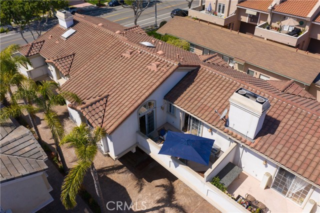 2417 Grant Avenue, Redondo Beach, California 90278, 3 Bedrooms Bedrooms, ,2 BathroomsBathrooms,Residential,Sold,Grant,SB21081808