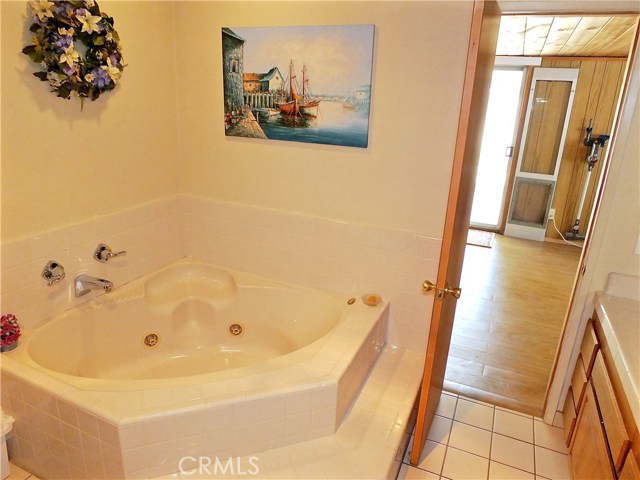 2605 182nd Place, Redondo Beach, California 90278, 2 Bedrooms Bedrooms, ,1 BathroomBathrooms,Residential,Sold,182nd,PW19189131