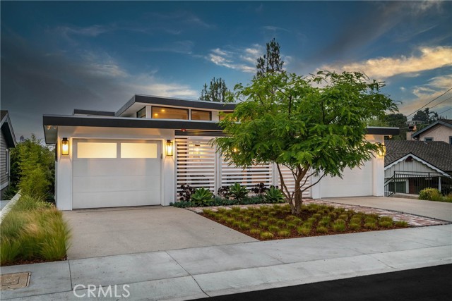 1226 3rd Street, Manhattan Beach, California 90266, 6 Bedrooms Bedrooms, ,5 BathroomsBathrooms,Residential,Sold,3rd,SB21132177